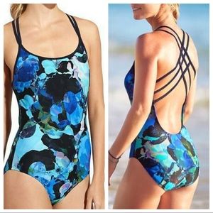 🐬 Athleta 🐬 strappy blue swim suit one piece